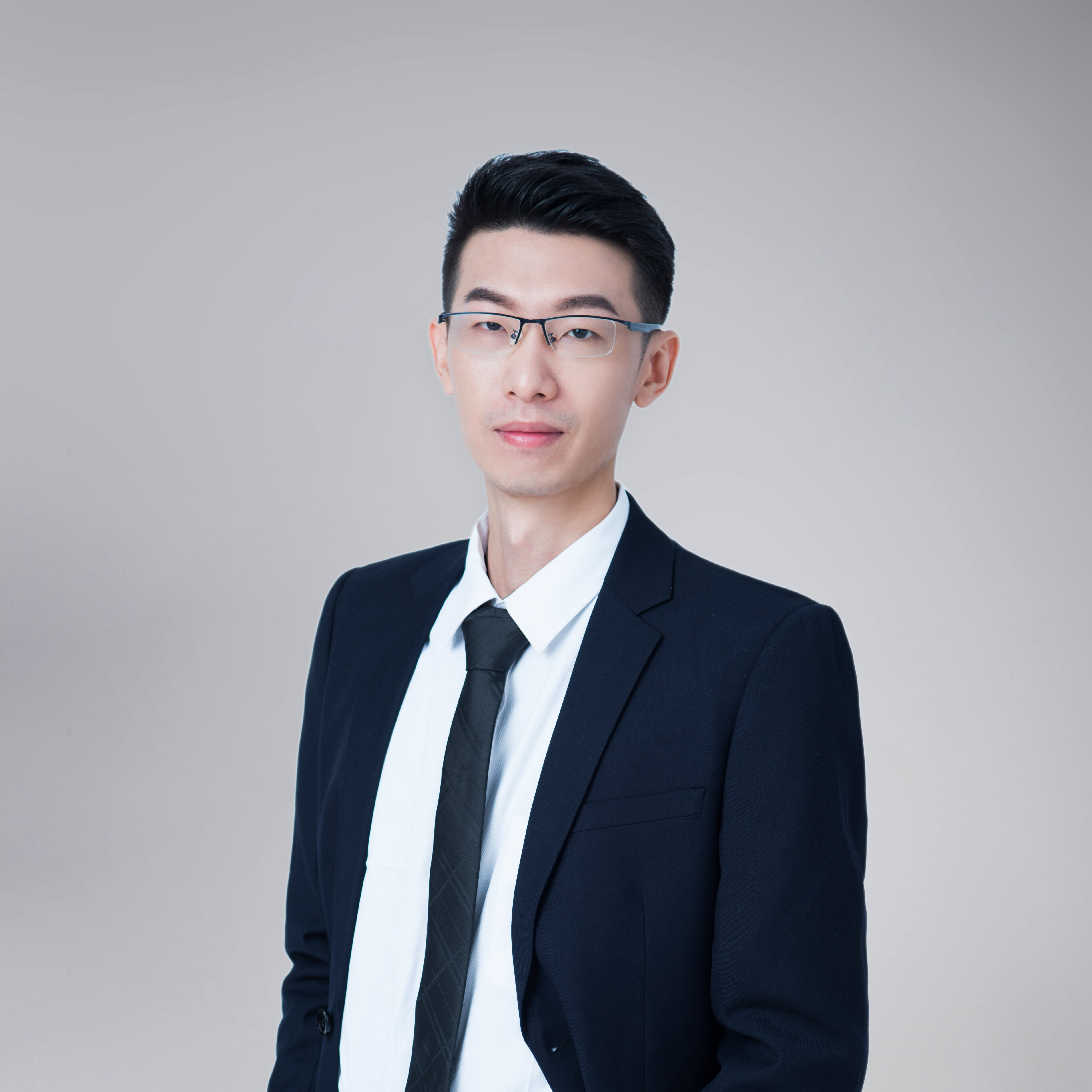 何楚健